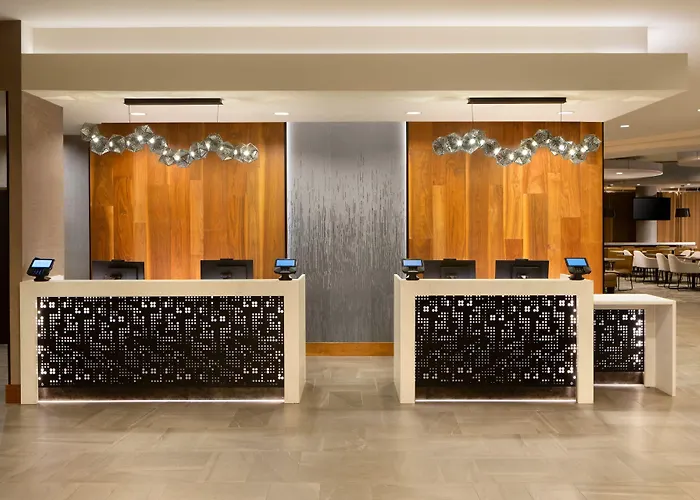 Courtyard By Marriott Seattle Bellevue/Downtown