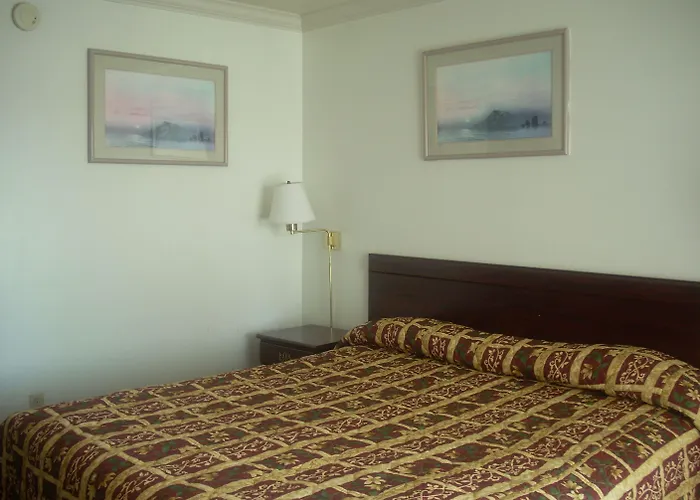 Economy Inn