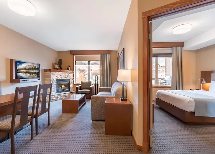 Falcon Crest Lodge By Clique