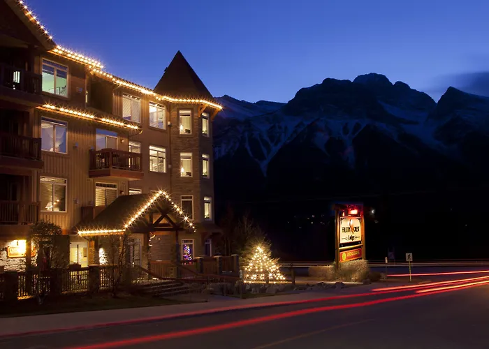 Falcon Crest Lodge By Clique