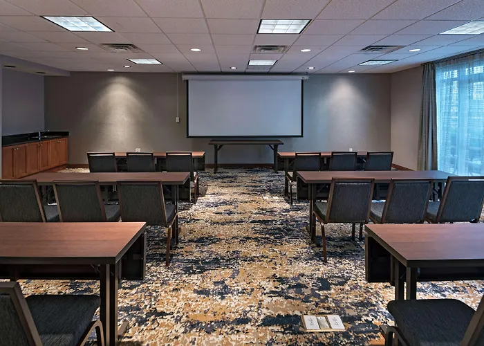Homewood Suites By Hilton College Station