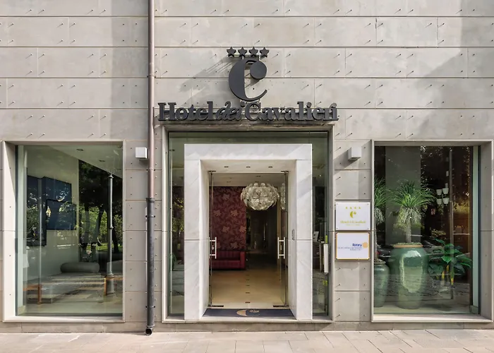 Hotel Dei Cavalieri Caserta - La Reggia