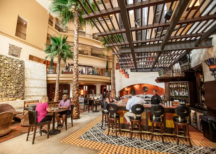 Hotel Contessa - Suites On The Riverwalk