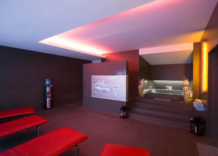 Royal Antibes - Luxury Hotel, Residence, Beach & Spa
