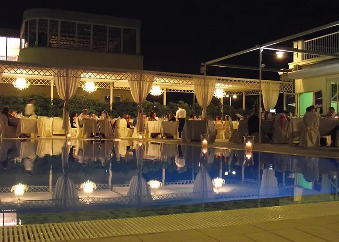 Hotel & Meeting Centergross
