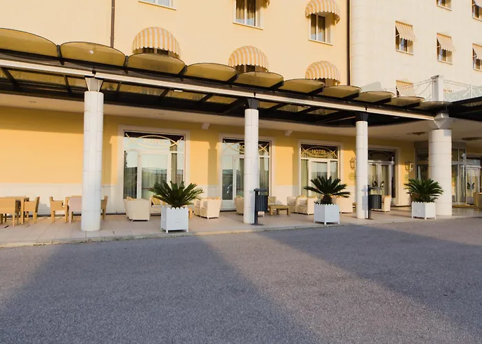 Hotel & Meeting Centergross