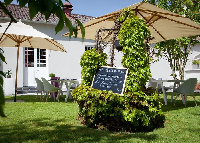 Logis hôtel Restaurant Le Faisan Dore