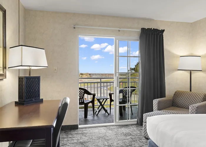 Beach House Inn