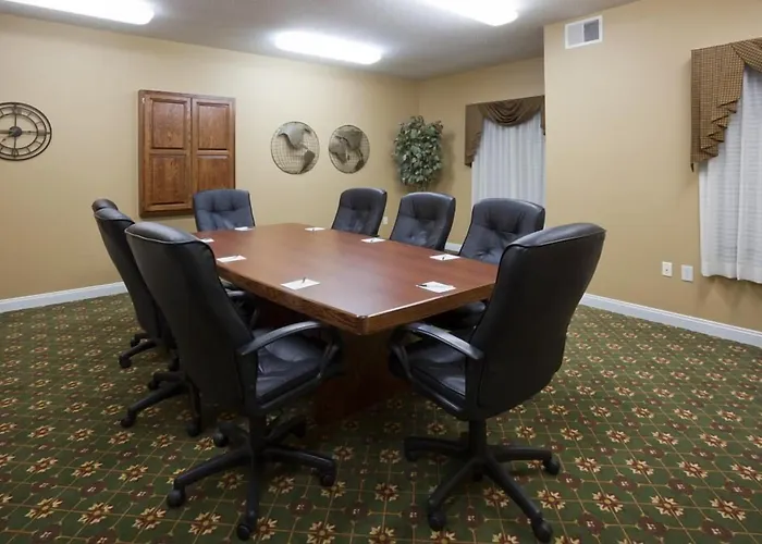 Grandstay Hotel & Suites Ames