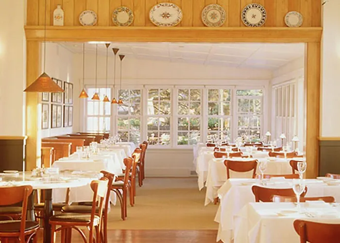 Pine Inn - Carmel