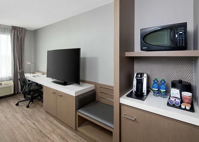 Hilton Garden Inn Halifax Airport