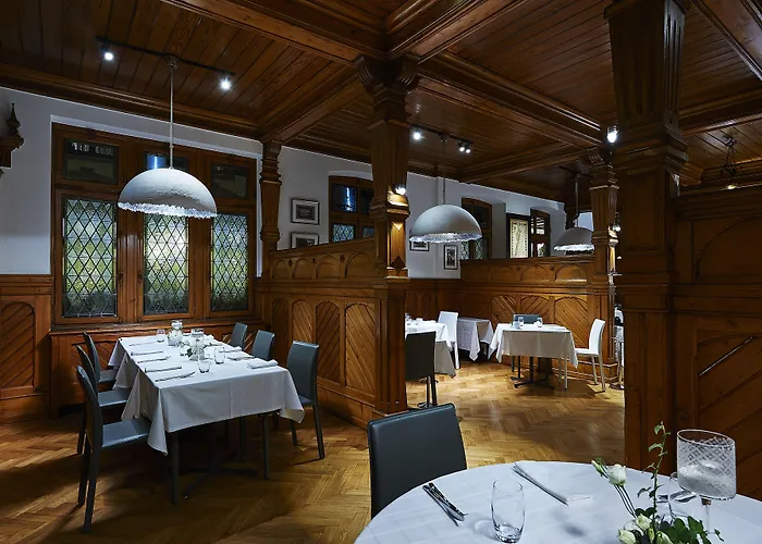 Relais & Chateaux La Maison Des Tetes