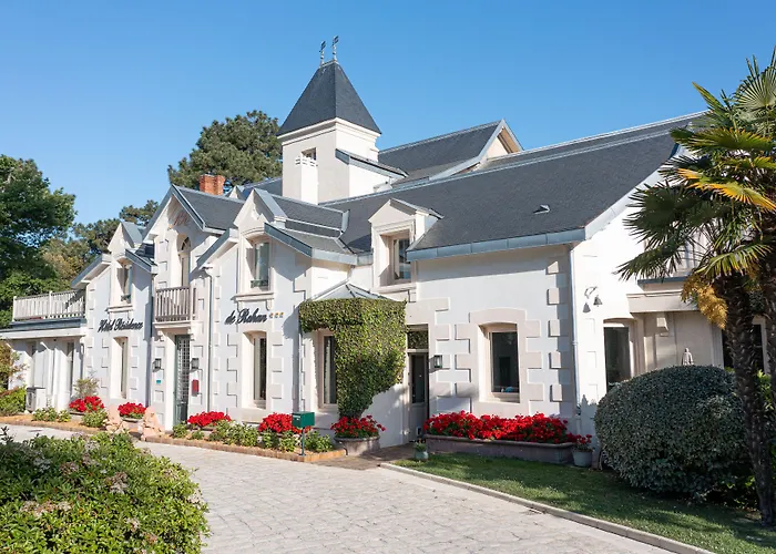 Hôtel The Originals Résidence de Rohan (EX RELAIS DU SILENCE)