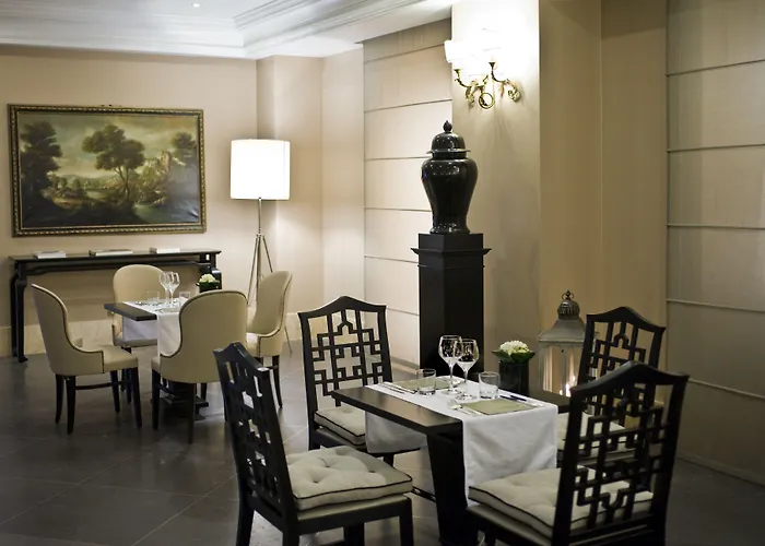 Ambasciatori Place Hotel