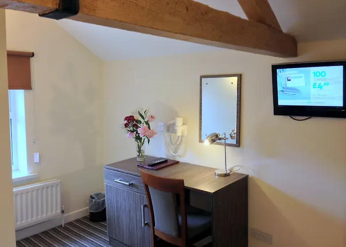 Ely House Hotel