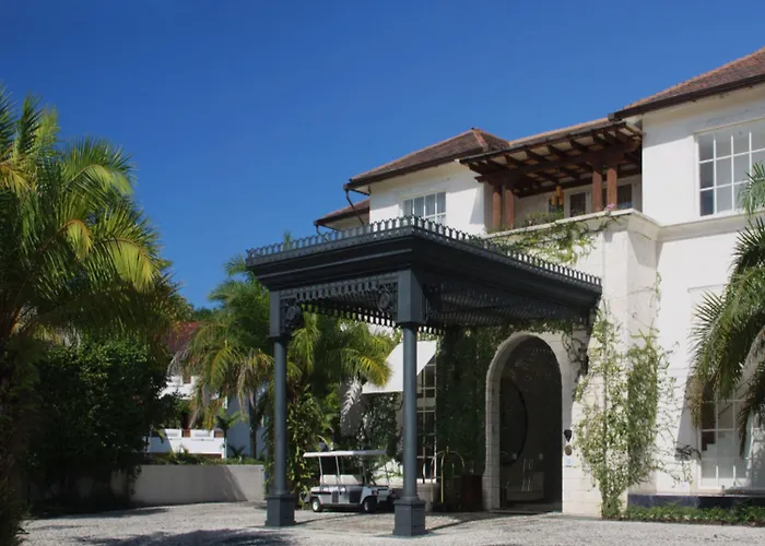 Casa Colonial Beach & Spa