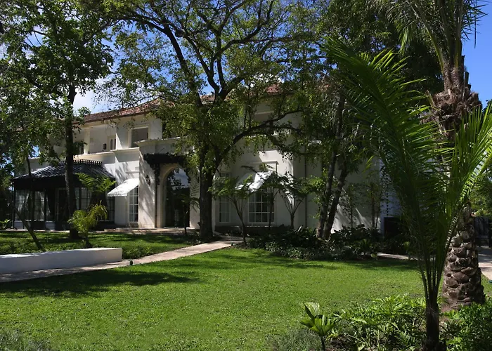 Casa Colonial Beach & Spa