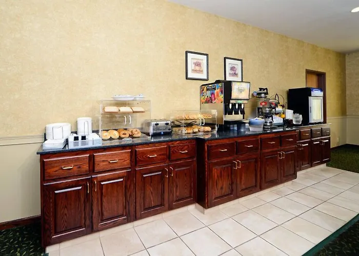 Best Western Penn-Ohio Inn & Suites