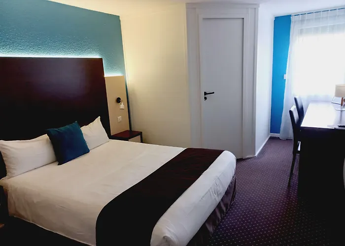 Brit Hotel Le Kerotel