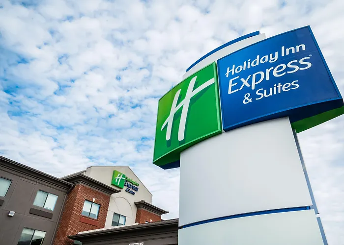 Holiday Inn Express & Suites Rocky Mount Smith Mountain Lake By Ihg