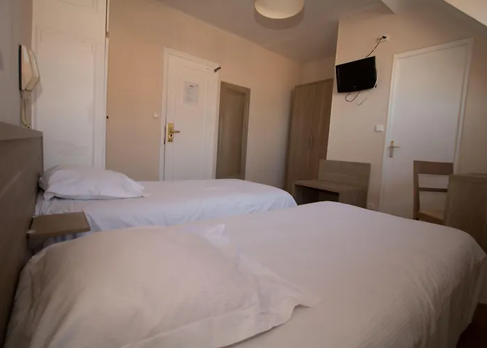 Hotel Pacific