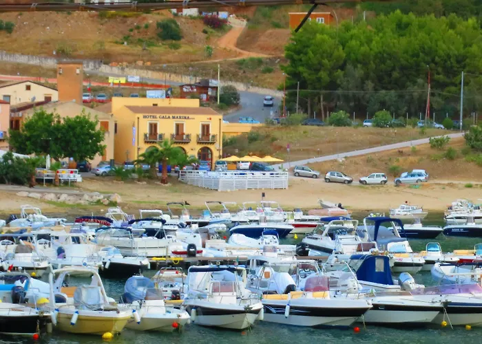 Hotel Cala Marina