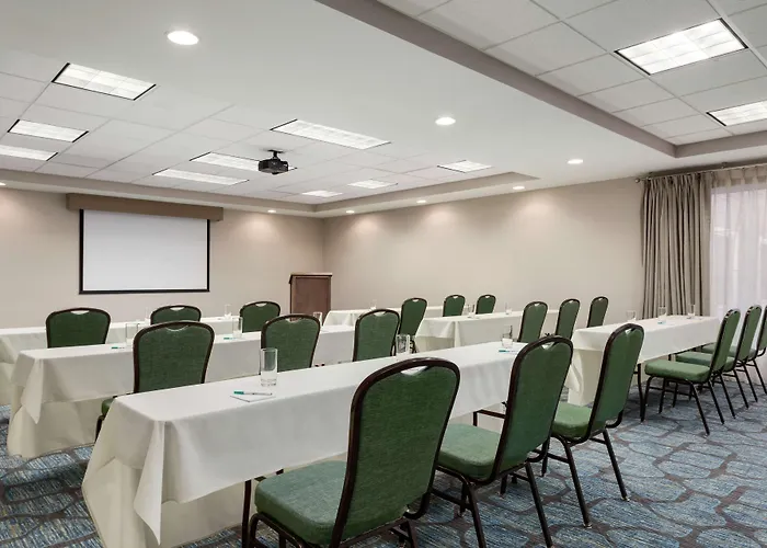 Homewood Suites By Hilton Fargo