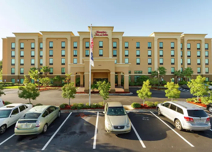 Hampton Inn & Suites Jacksonville-Airport