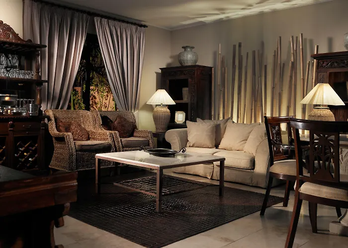 Royal Garden Villas, Luxury Hotel