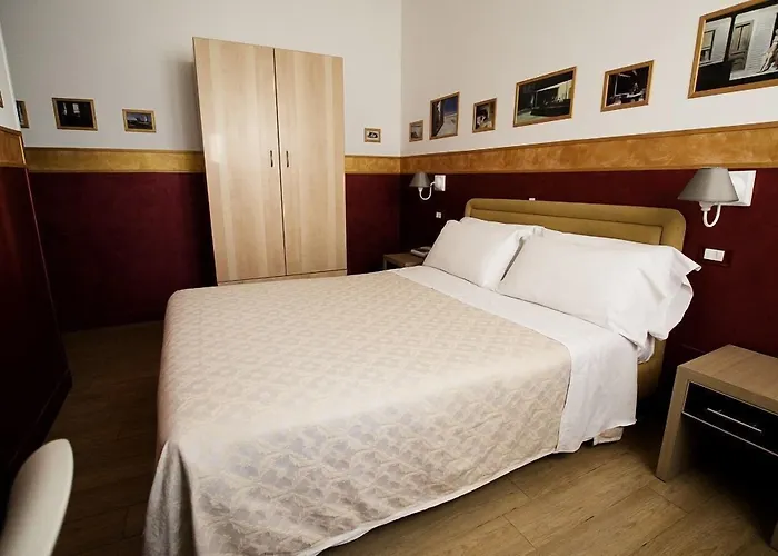 Hotel Diana
