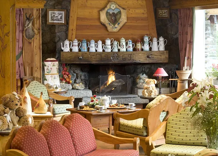 Chalet-Hôtel Neige et Roc, The Originals Relais (Hotel-Chalet de Tradition)