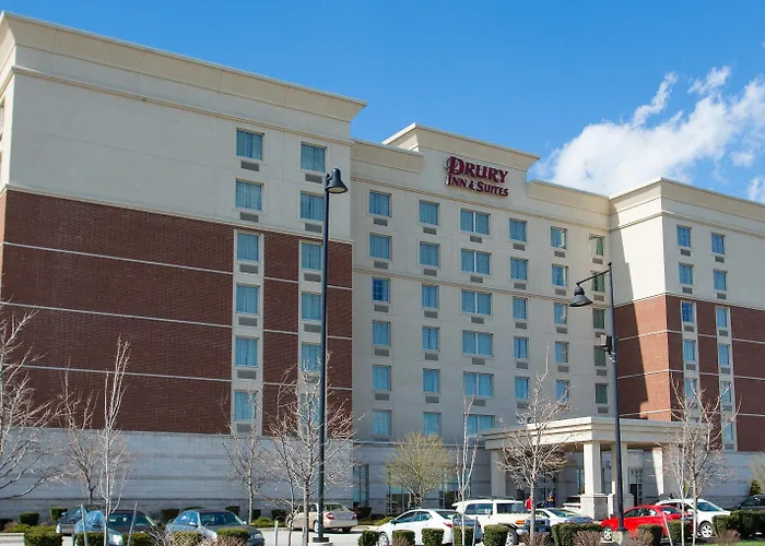 Drury Inn & Suites Columbus Grove City