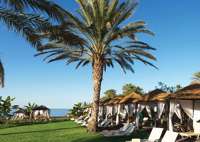 Constantinou Bros Athena Royal Beach Hotel (Adults Only)