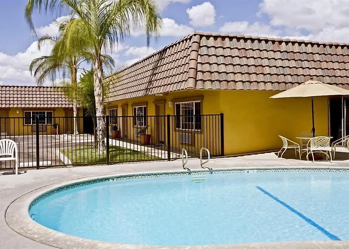 Rodeo Lodge