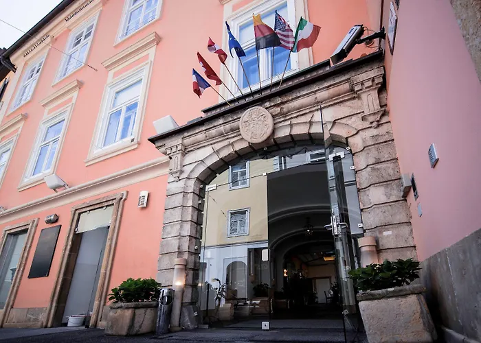 Boutique Hotel Dom - Rooms & Suites