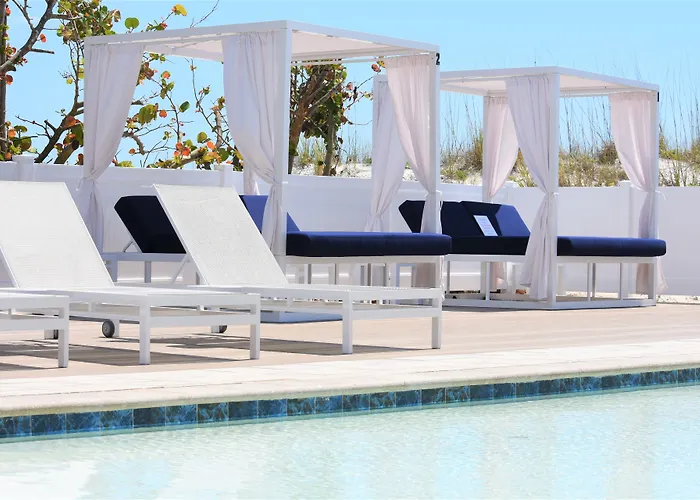 Barefoot Beach Club
