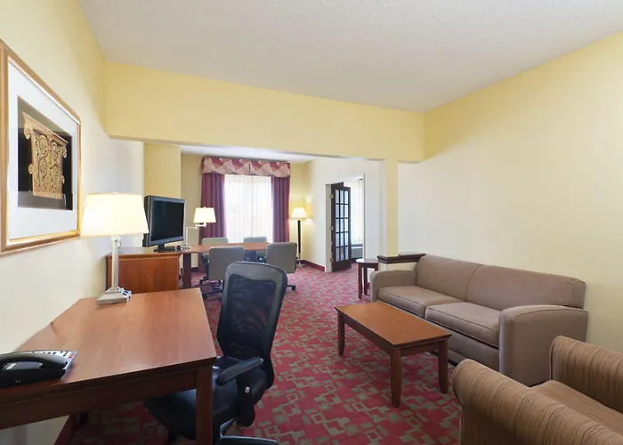 Holiday Inn Express Suites Little Rock West By Ihg