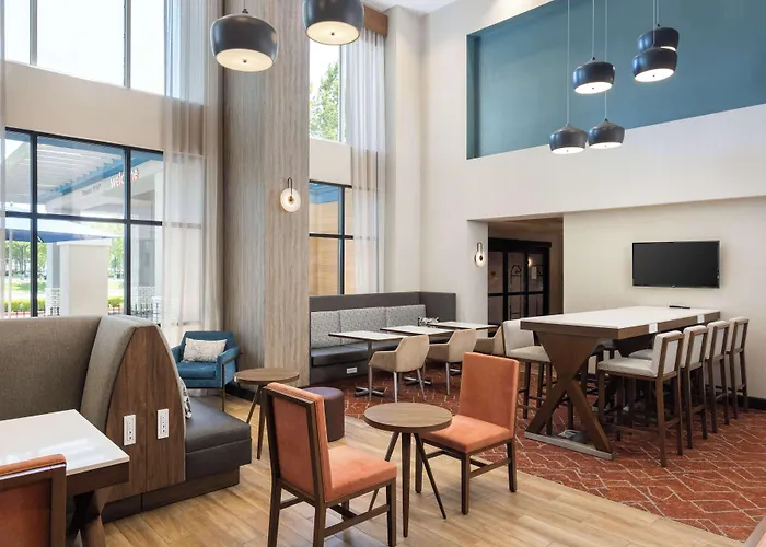 Hampton Inn & Suites Yuba City