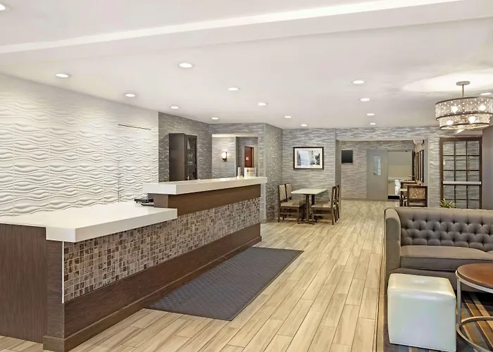 Best Western Plus Fairfield Hotel