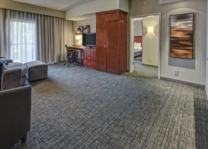 Courtyard By Marriott Memphis Southaven