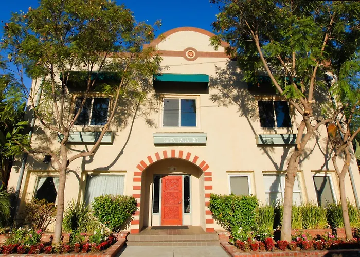 Santa Paula Inn