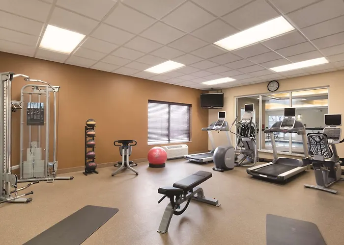 Hilton Garden Inn Akron-Canton Airport