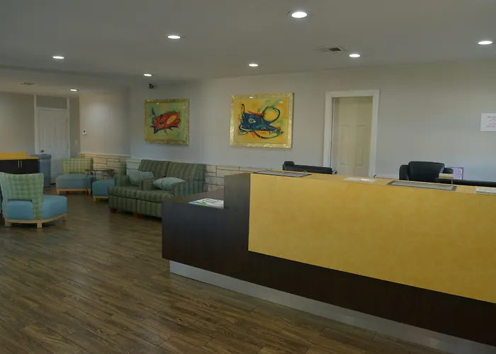 Rodeway Inn & Suites Winter Haven Chain Of Lakes