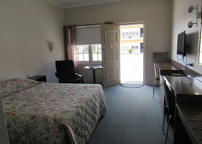 Casino Motor Inn
