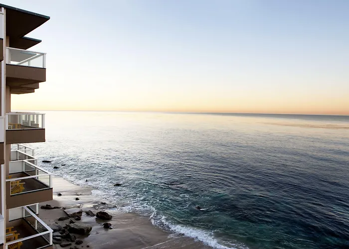 Pacific Edge Hotel