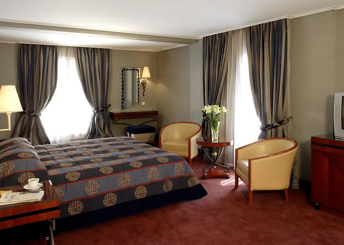 Piraeus Theoxenia Hotel