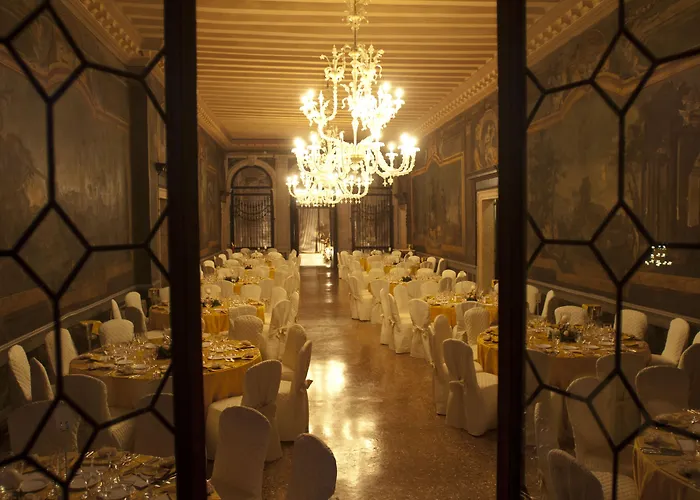 Ca' Sagredo Hotel