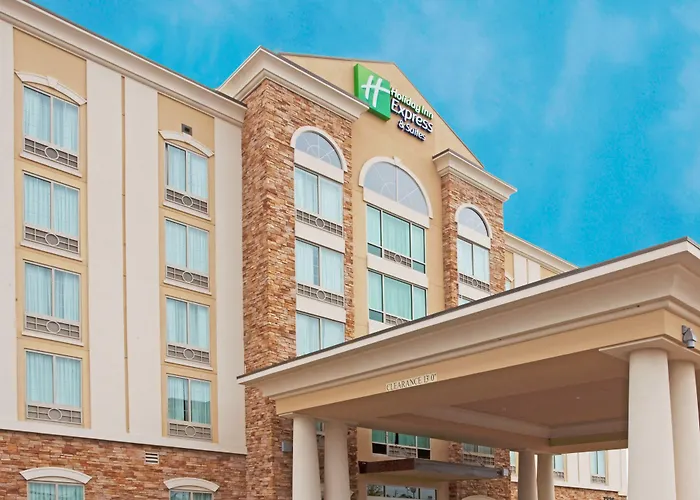 Holiday Inn Express & Suites Columbus At Northlake By Ihg