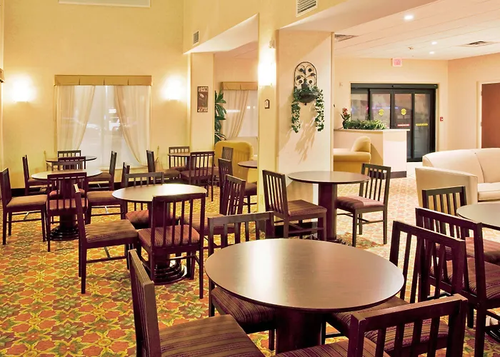 Holiday Inn Express Hotel & Suites Port Richey By Ihg