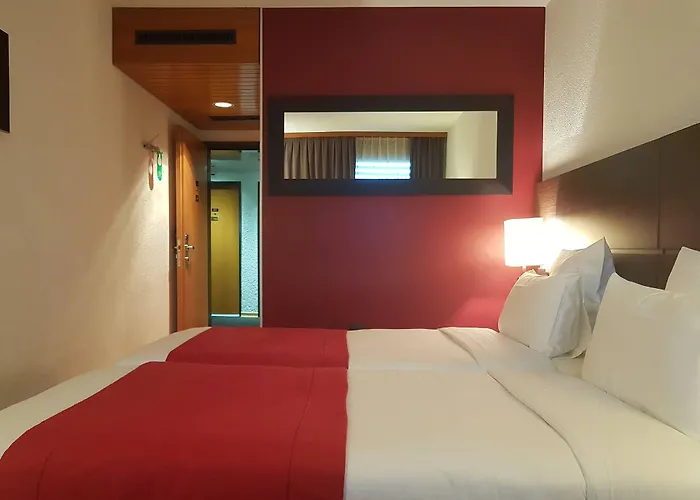 Nash Airport Hotel